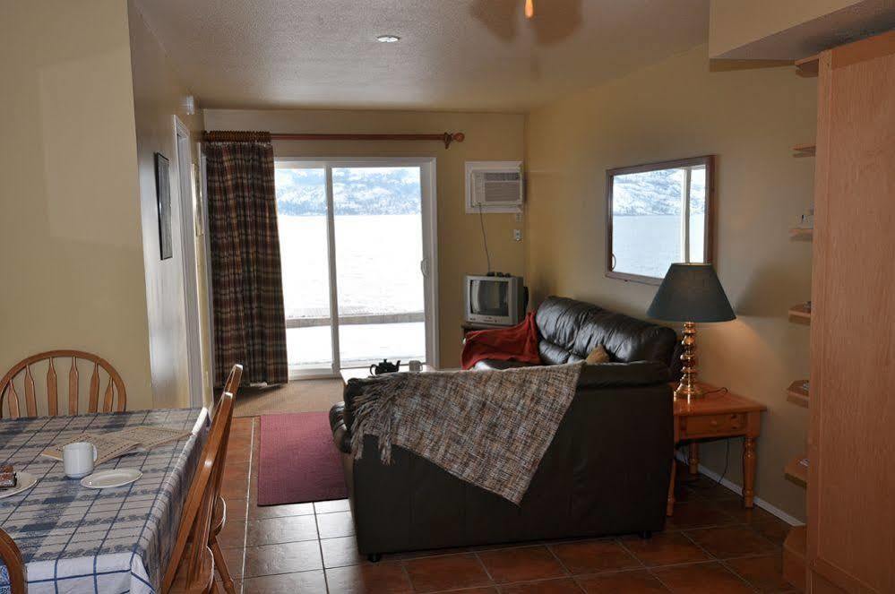 Seclusion Bay Resort West Kelowna Exterior photo