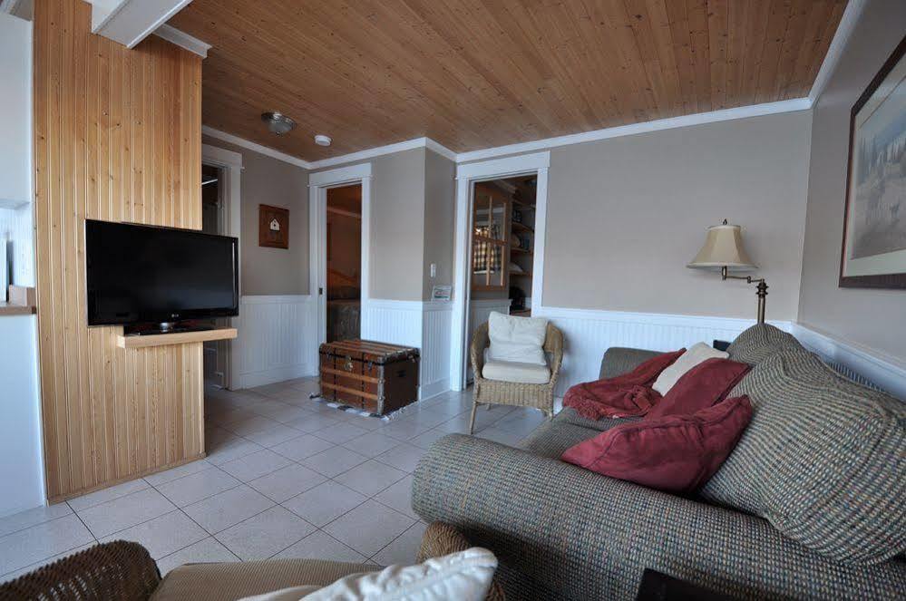 Seclusion Bay Resort West Kelowna Exterior photo
